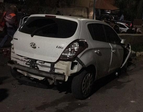  استهداف سيدة بقنبلة في الداخل
